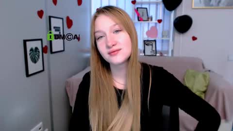 Snapshot of playful_sophie chatting on February 23, 2025, 12:37 pm Sophie online show from February 23, 2025, 12:37 pm