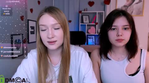 Snapshot of playful_sophie chatting on March 4, 2025, 8:38 pm Sophie online show from March 4, 2025, 8:38 pm