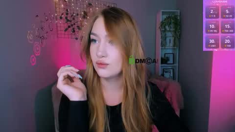 Snapshot of playful_sophie chatting on October 2, 2025, 7:21 pm Sophie online show from October 2, 2025, 7:21 pm