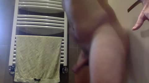 playmehardnow2 online show from April 10, 2026, 2:44 pm