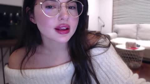 Mary online show from December 13, 2025, 10:04 pm