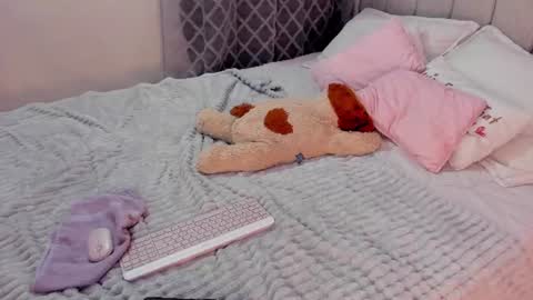 Ashely3 online show from June 25, 2026, 5:12 am