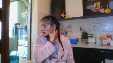 pleas3s_sweet online show from February 28, 2025, 2:09 pm