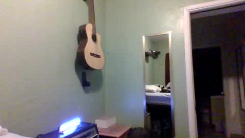 pleasantdinosaurus7537 online show from November 10, 2025, 3:16 am