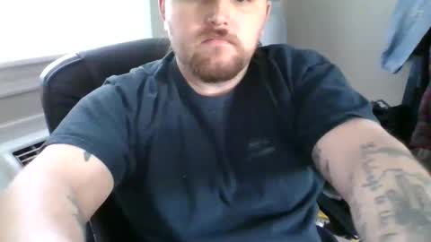 Snapshot of pleasewithease chatting on January 7, 2025, 4:59 pm aimtoplease online show from January 7, 2025, 4:59 pm