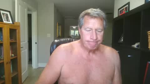 Snapshot of pleeeezeher chatting on September 30, 2025, 6:02 pm pleeeezeher online show from September 30, 2025, 6:02 pm