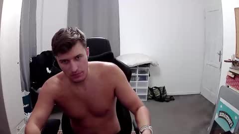 Snapshot of plkrisztian chatting on September 10, 2025, 8:31 pm plkrisztian online show from September 10, 2025, 8:31 pm