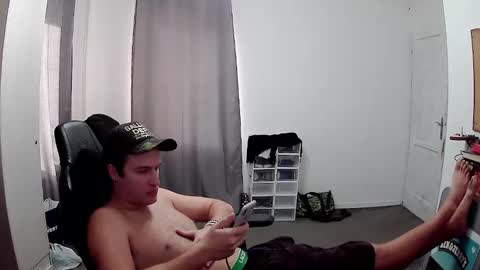 Snapshot of plkrisztian chatting on October 13, 2025, 1:33 pm plkrisztian online show from October 13, 2025, 1:33 pm