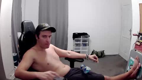 Snapshot of plkrisztian chatting on October 26, 2025, 8:48 pm plkrisztian online show from October 26, 2025, 8:48 pm