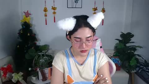 Ploysai online show from January 16, 2025, 8:11 am