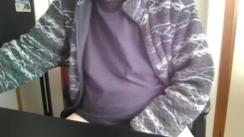 Snapshot of pls_panties chatting on January 18, 2025, 12:35 am pls panties online show from January 18, 2025, 12:35 am