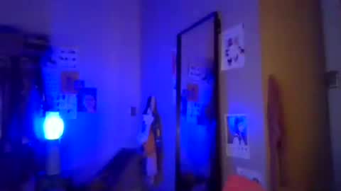 plsmecha online show from June 17, 2026, 3:53 am