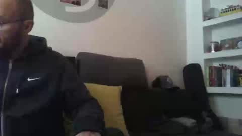 Snapshot of plu07f3520 chatting on December 21, 2025, 1:40 pm plu07f3520 online show from December 21, 2025, 1:40 pm