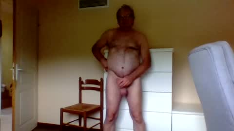 pluchet online show from July 1, 2026, 4:47 am