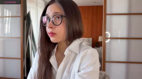 Snapshot of plumybun chatting on November 22, 2025, 4:22 am Acey online show from November 22, 2025, 4:22 am