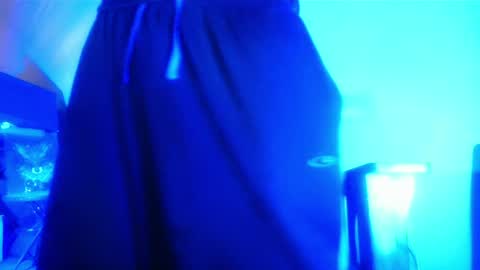 StraightPlush online show from March 26, 2026, 4:07 am