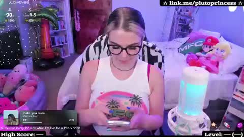 Snapshot of plutoprincess69 chatting on July 28, 2026, 4:08 am Pluto Princess online show from July 28, 2026, 4:08 am