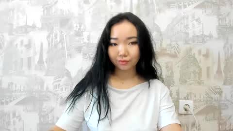 Snapshot of pocahontas654 chatting on February 7, 2025, 3:23 am Erica online show from February 7, 2025, 3:23 am