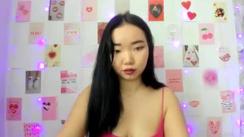 Snapshot of pocahontas654 chatting on February 14, 2025, 3:22 am Erica online show from February 14, 2025, 3:22 am