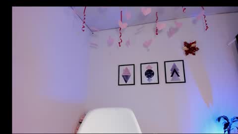 Snapshot of pocahontas_sensual chatting on February 17, 2025, 11:42 pm Jasmine online show from February 17, 2025, 11:42 pm