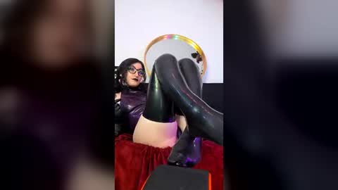 pocket_devil online show from August 7, 2026, 6:26 am