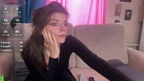Snapshot of pocket_lovers chatting on April 26, 2026, 5:49 am Cute Sofia and Handsome Richy online show from April 26, 2026, 5:49 am