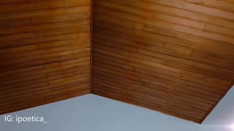 IG ipoetica  online show from January 5, 2025, 1:04 pm