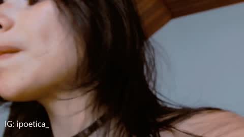 IG ipoetica  online show from January 7, 2025, 8:10 pm