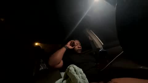 Snapshot of poetic_justice94 chatting on February 4, 2026, 1:44 am poetic_justice94 online show from February 4, 2026, 1:44 am