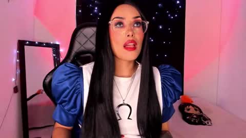 Snapshot of poison_willow chatting on January 11, 2025, 5:40 pm Willow Hours 12pm to 630pm Colombian time FRIDAY AND SUNDAY FREE DAYS online show from January 11, 2025, 5:40 pm