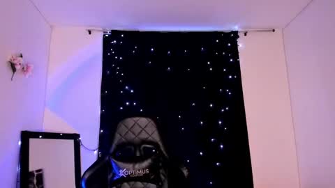Snapshot of poison_willow chatting on February 18, 2025, 9:09 pm Willow Hours 12pm to 630pm Colombian time FRIDAY AND SUNDAY FREE DAYS online show from February 18, 2025, 9:09 pm