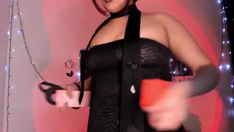 Snapshot of poison_willow chatting on October 16, 2025, 6:31 pm Willow Hours 12pm to 630pm Colombian time FRIDAY AND SUNDAY FREE DAYS online show from October 16, 2025, 6:31 pm