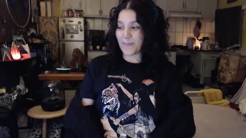 Snapshot of poisonivy1111 chatting on December 11, 2024, 9:19 am poisonivy1111 online show from December 11, 2024, 9:19 am