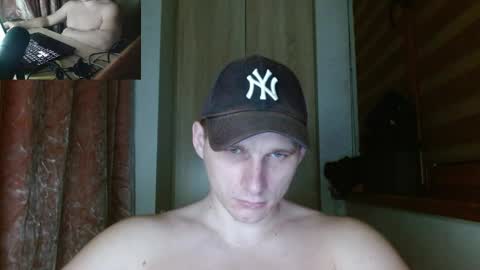 Snapshot of poliglotjoe2 chatting on March 24, 2026, 3:22 am Poliglotjoe2 online show from March 24, 2026, 3:22 am