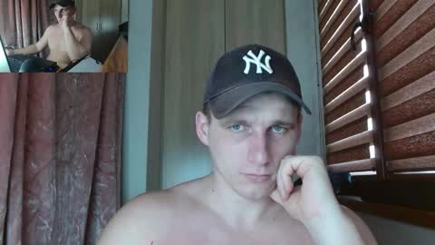 Snapshot of poliglotjoe2 chatting on March 29, 2026, 2:06 pm Poliglotjoe2 online show from March 29, 2026, 2:06 pm