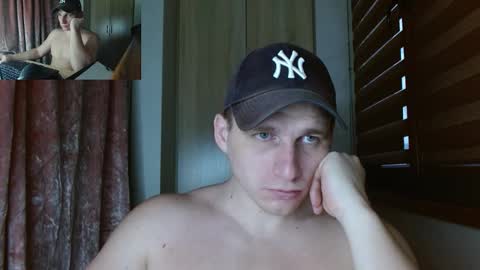 Snapshot of poliglotjoe2 chatting on March 30, 2026, 4:13 am Poliglotjoe2 online show from March 30, 2026, 4:13 am