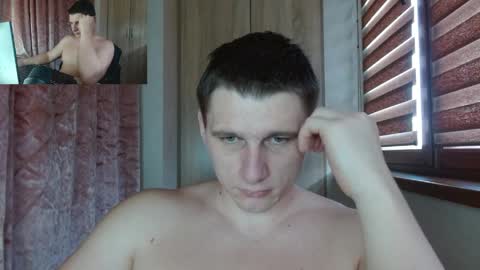 Snapshot of poliglotjoe2 chatting on April 4, 2026, 7:06 am Poliglotjoe2 online show from April 4, 2026, 7:06 am