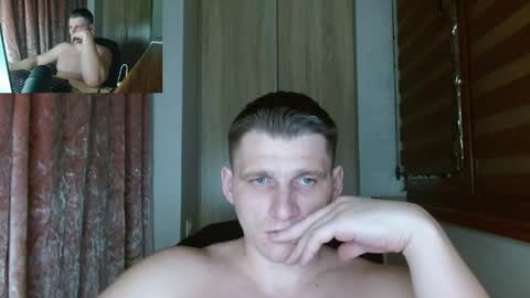 Snapshot of poliglotjoe2 chatting on April 8, 2026, 9:37 pm Poliglotjoe2 online show from April 8, 2026, 9:37 pm