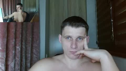 Snapshot of poliglotjoe2 chatting on April 11, 2026, 11:31 pm Poliglotjoe2 online show from April 11, 2026, 11:31 pm