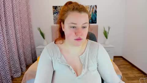 Snapshot of polinasallivan chatting on December 9, 2024, 7:28 am Polina online show from December 9, 2024, 7:28 am