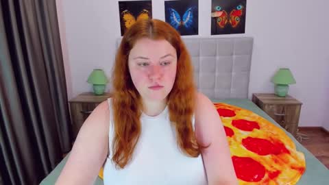 Snapshot of polinasallivan chatting on January 15, 2025, 5:05 pm Polina online show from January 15, 2025, 5:05 pm