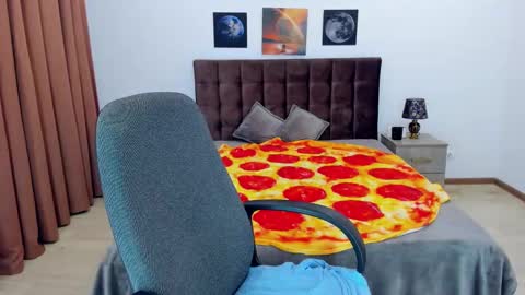 Snapshot of polinasallivan chatting on January 22, 2025, 11:23 am Polina online show from January 22, 2025, 11:23 am