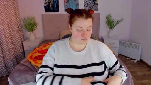 Snapshot of polinasallivan chatting on January 30, 2025, 11:44 am Polina online show from January 30, 2025, 11:44 am