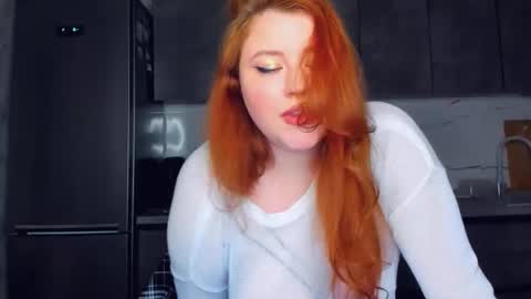 Snapshot of polinasallivan chatting on February 13, 2025, 6:38 pm Polina online show from February 13, 2025, 6:38 pm