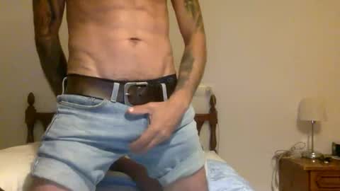 Snapshot of polla101 chatting on June 4, 2026, 11:22 pm aquiles online show from June 4, 2026, 11:22 pm