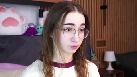 Polly online show from February 6, 2026, 10:29 am