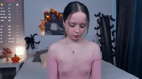 Snapshot of polly_dollie_ chatting on October 17, 2025, 9:12 am Renet online show from October 17, 2025, 9:12 am