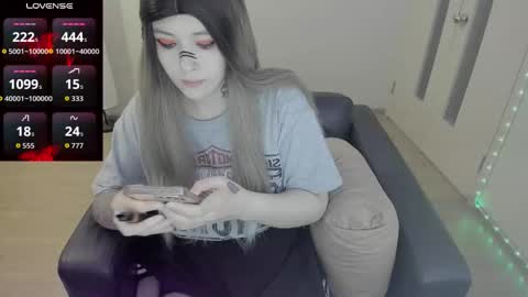 Polly online show from March 9, 2026, 5:39 pm