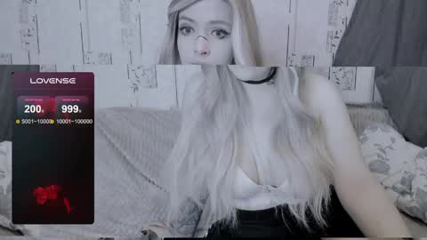 Polly online show from June 2, 2026, 7:16 pm