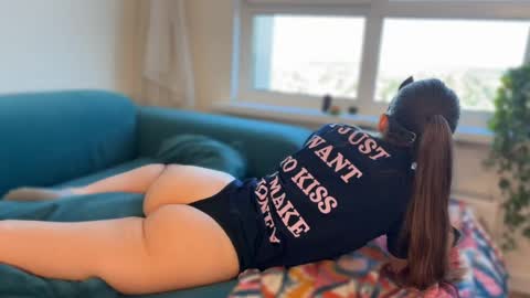 Kate online show from June 2, 2026, 1:07 am